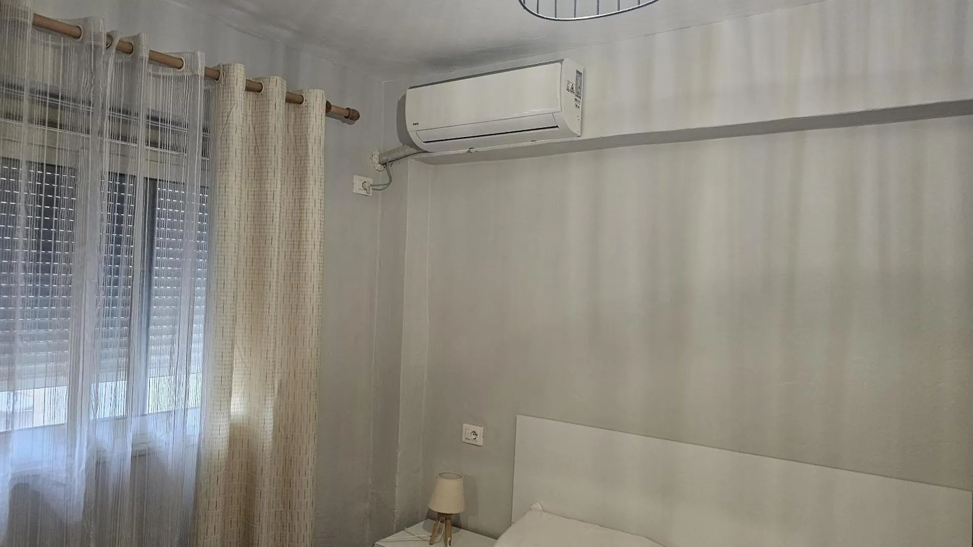 Library Apartment By Bohem Rentals Durres
