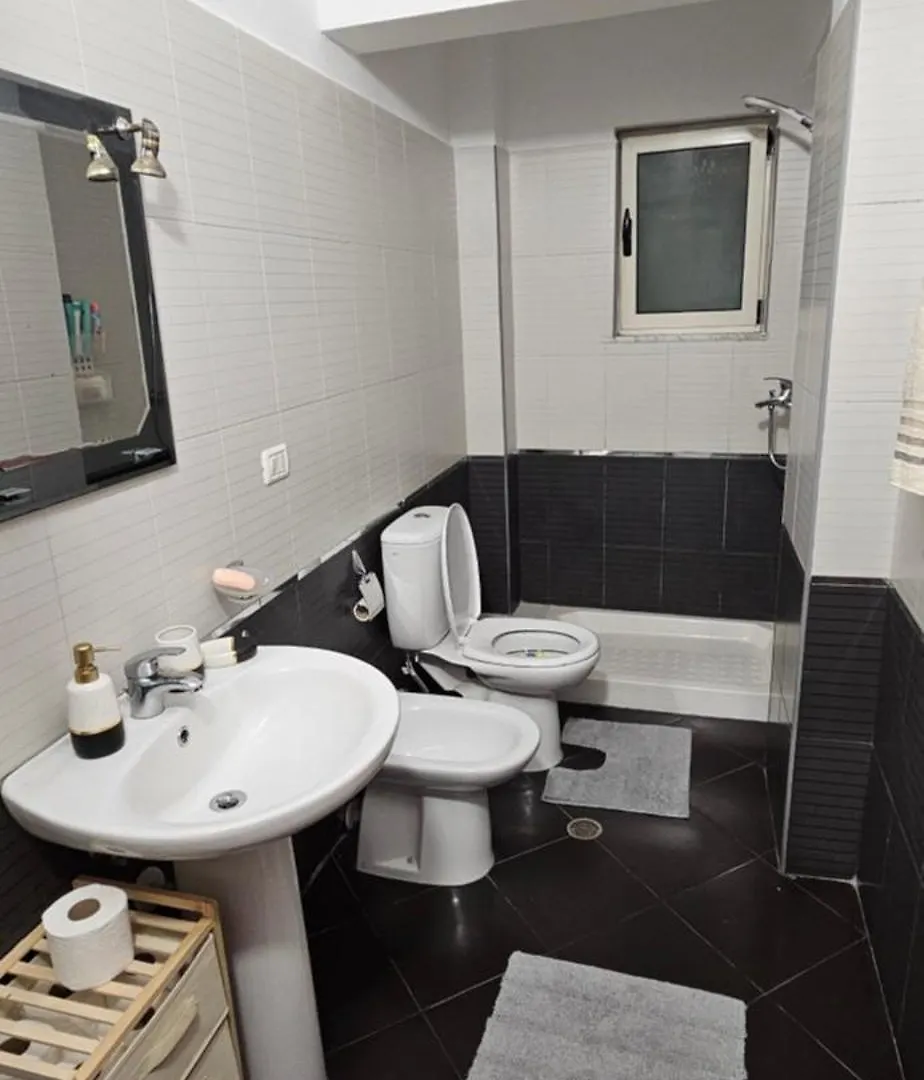 Library Apartment By Bohem Rentals Durrës Albanien