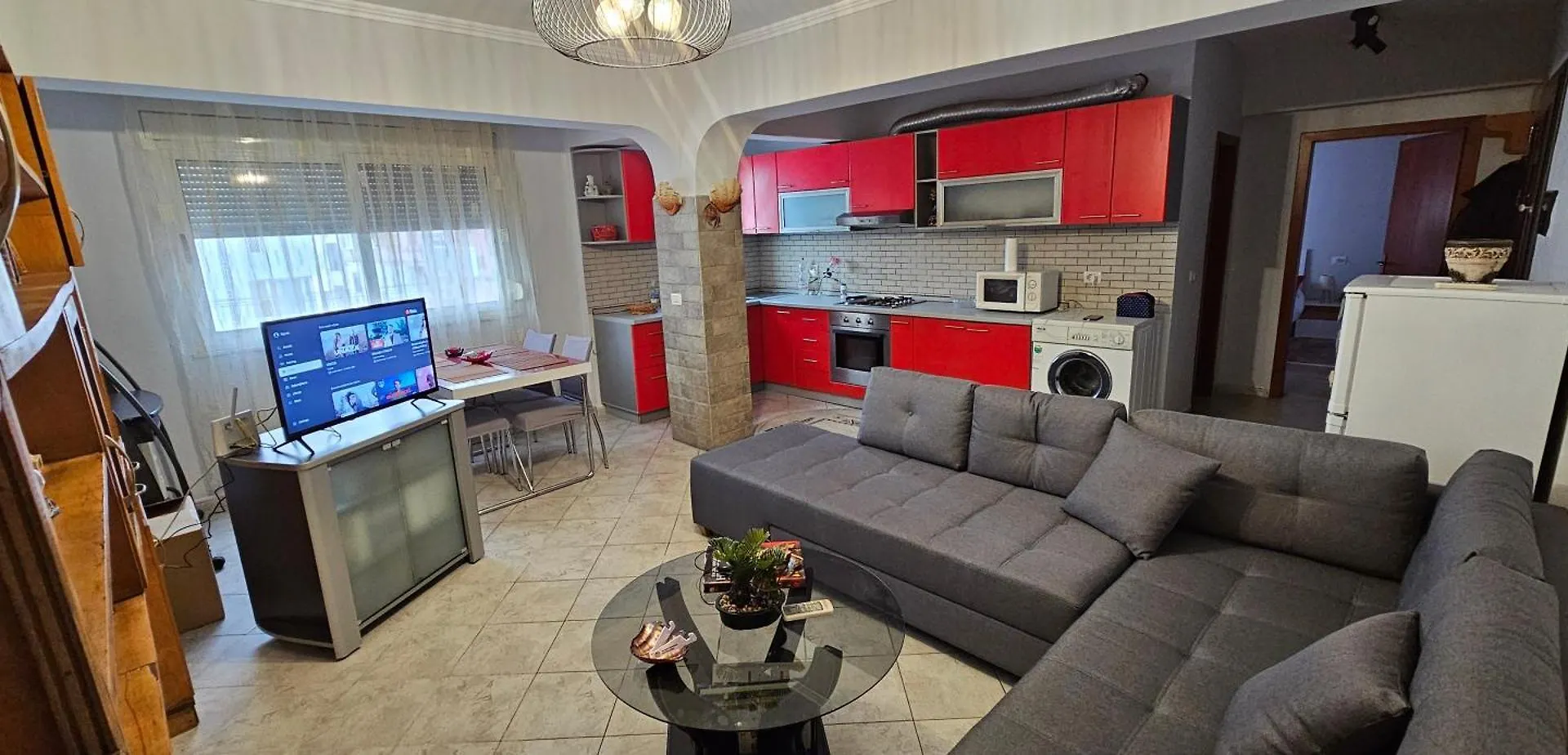 Library Apartment By Bohem Rentals Durrës 0*,